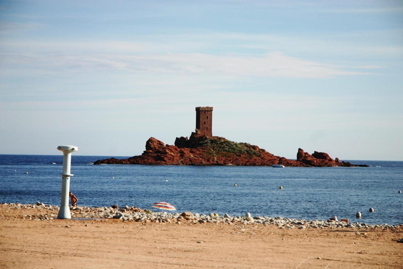 Agay Cap Esterel Le Hameau F2 Clim Plein Sud Dernier Etage Magnifique Vue Mer แซ็งต์-ราฟาเอล ภายนอก รูปภาพ