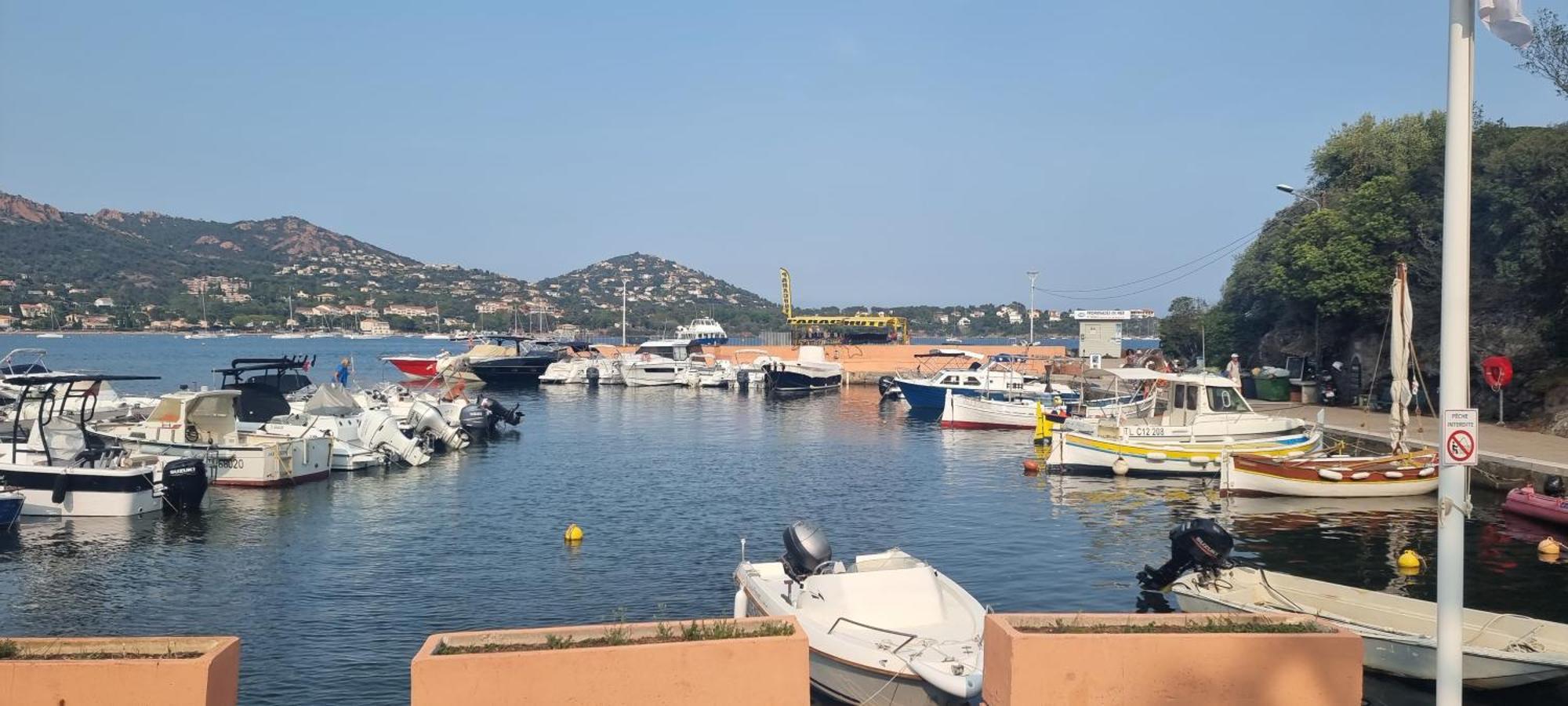 Agay Cap Esterel Le Hameau F2 Clim Plein Sud Dernier Etage Magnifique Vue Mer แซ็งต์-ราฟาเอล ภายนอก รูปภาพ