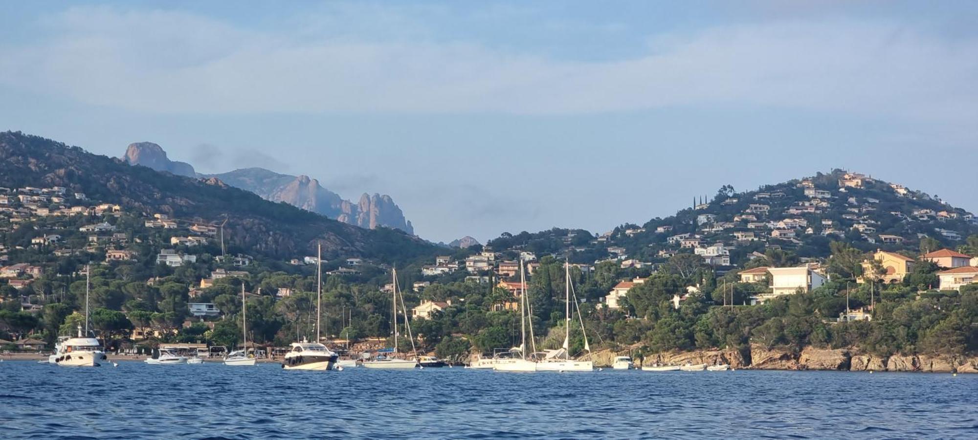 Agay Cap Esterel Le Hameau F2 Clim Plein Sud Dernier Etage Magnifique Vue Mer แซ็งต์-ราฟาเอล ภายนอก รูปภาพ