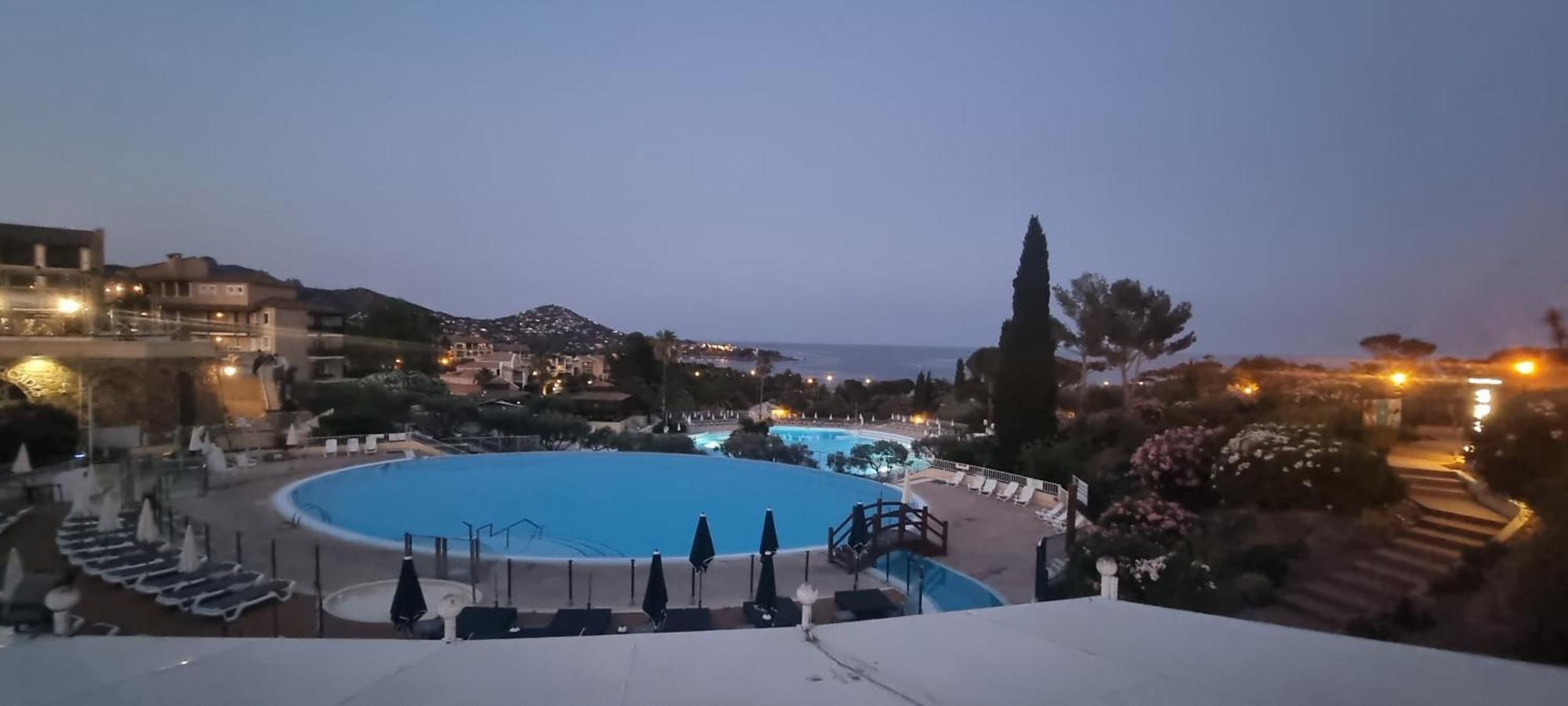 Agay Cap Esterel Le Hameau F2 Clim Plein Sud Dernier Etage Magnifique Vue Mer แซ็งต์-ราฟาเอล ภายนอก รูปภาพ